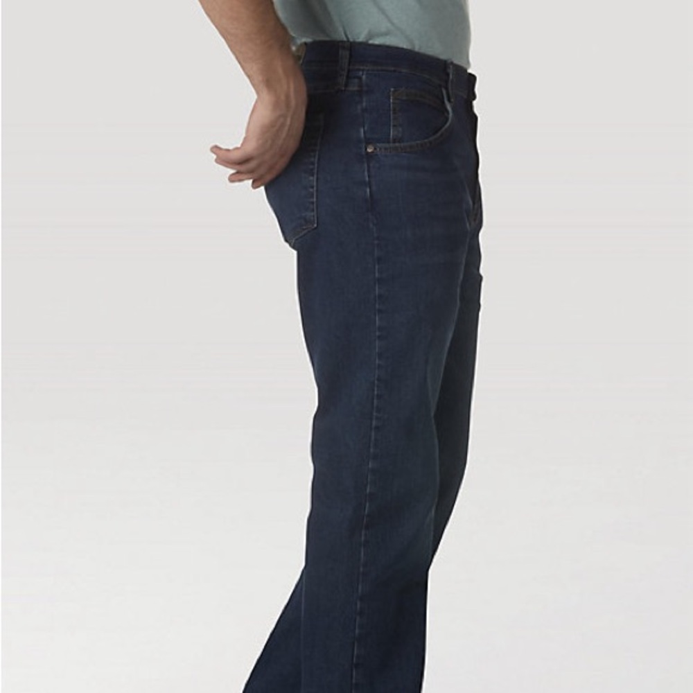WRANGLER® FIVE STAR PREMIUM DENIM FLEX FOR COMFORT RELAXED FIT JEAN 36x39 Dark